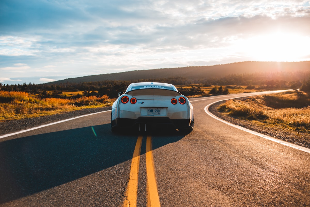 Budget 10 Lakh Me Best Family Cars 2025